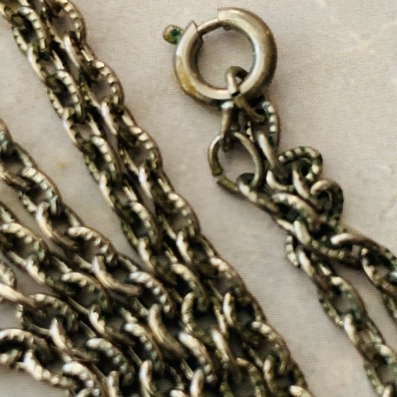 Silver and Turquoise Arrowhead Pendant Necklace - Picture 5 of 6